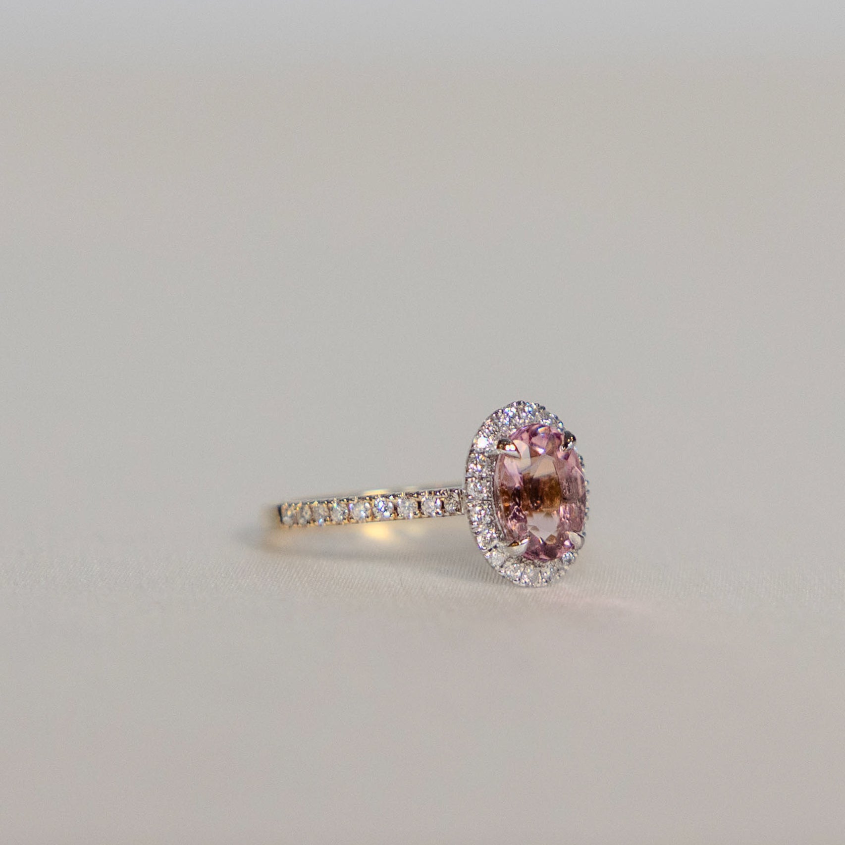 1.10 Oval Cut Morganite Halo Ring